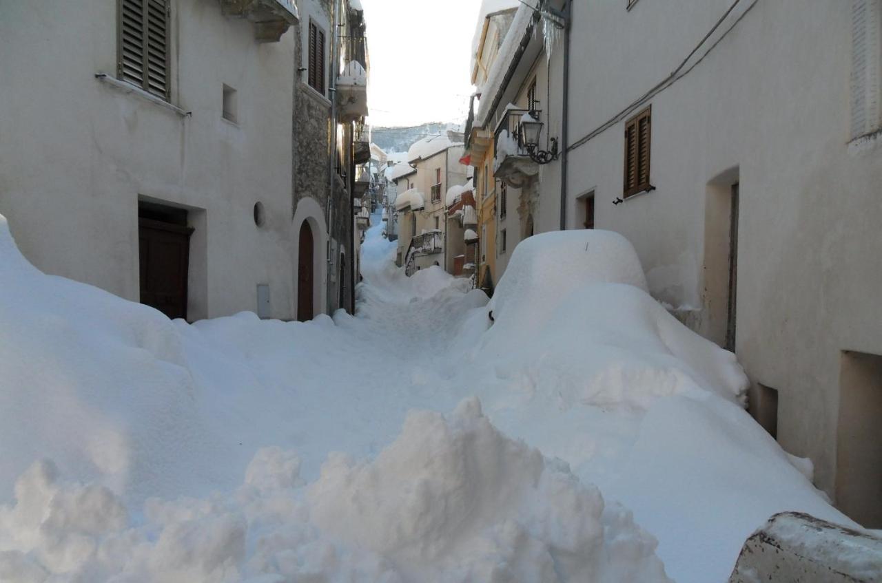 La Casetta Della Nonna Caramanico Terme Exteriör bild